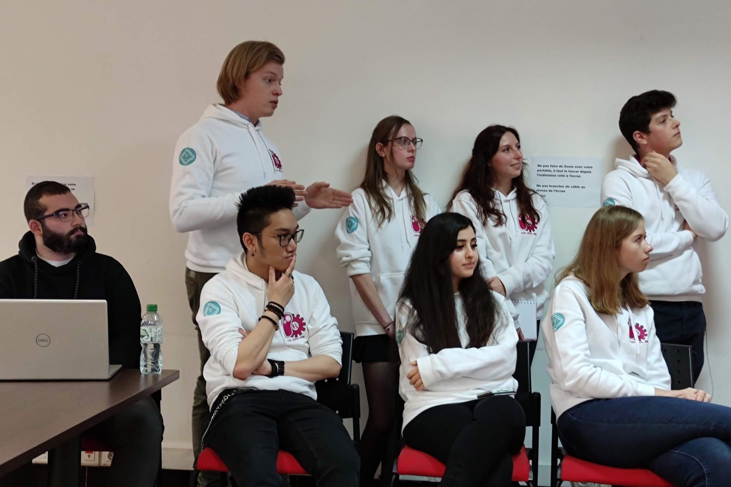 L’équipe iGEM UParis_BME, nommée pour deux prix spéciaux, remporte l’argent à la compétition internationale iGEM 2021!